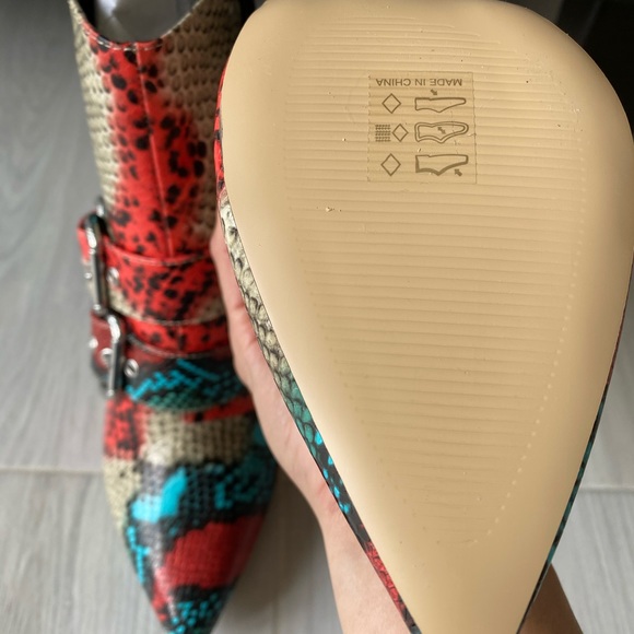 Miss Selfridge Booties size 8.5 - Picture 2 of 4